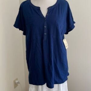 NWT navy blue cuffed sleeve five button 2 pocket T-shirt women’s large
